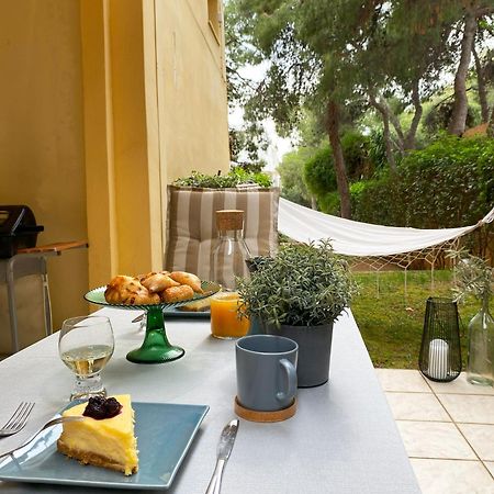 Garden Apartment With Bbq In The Athenian Riviera Ngoại thất bức ảnh