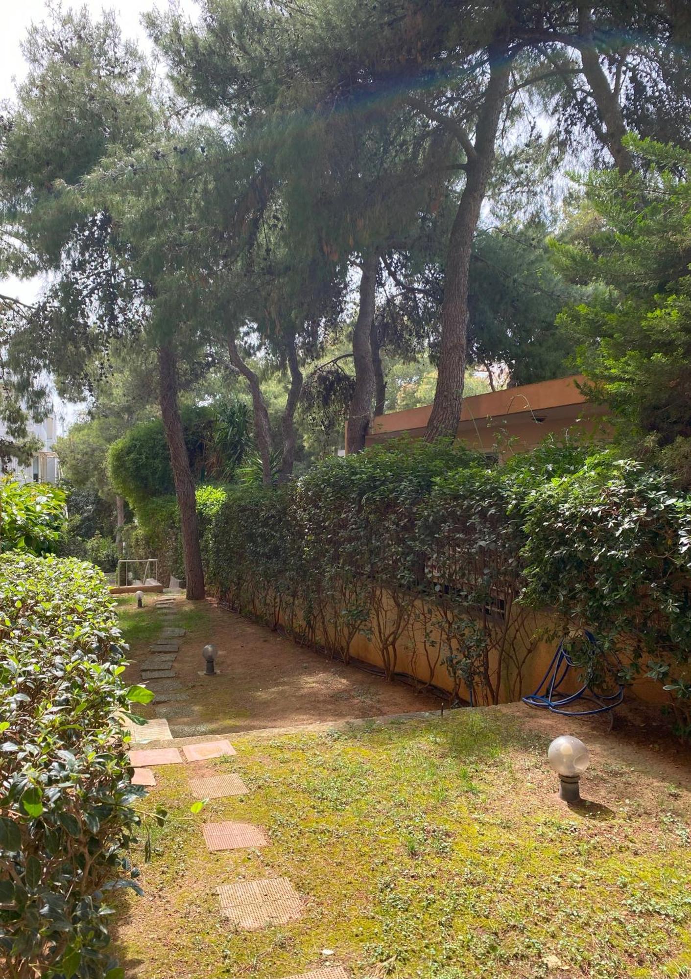 Garden Apartment With Bbq In The Athenian Riviera Ngoại thất bức ảnh